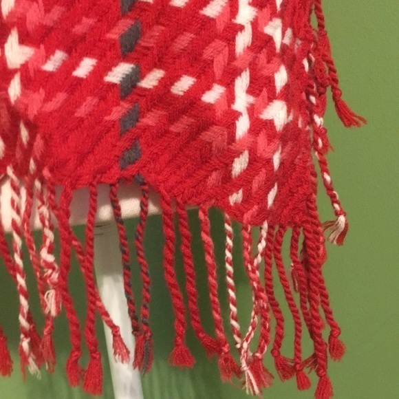 Talbots plaid scarf with fringe all around - Picture 3 of 4